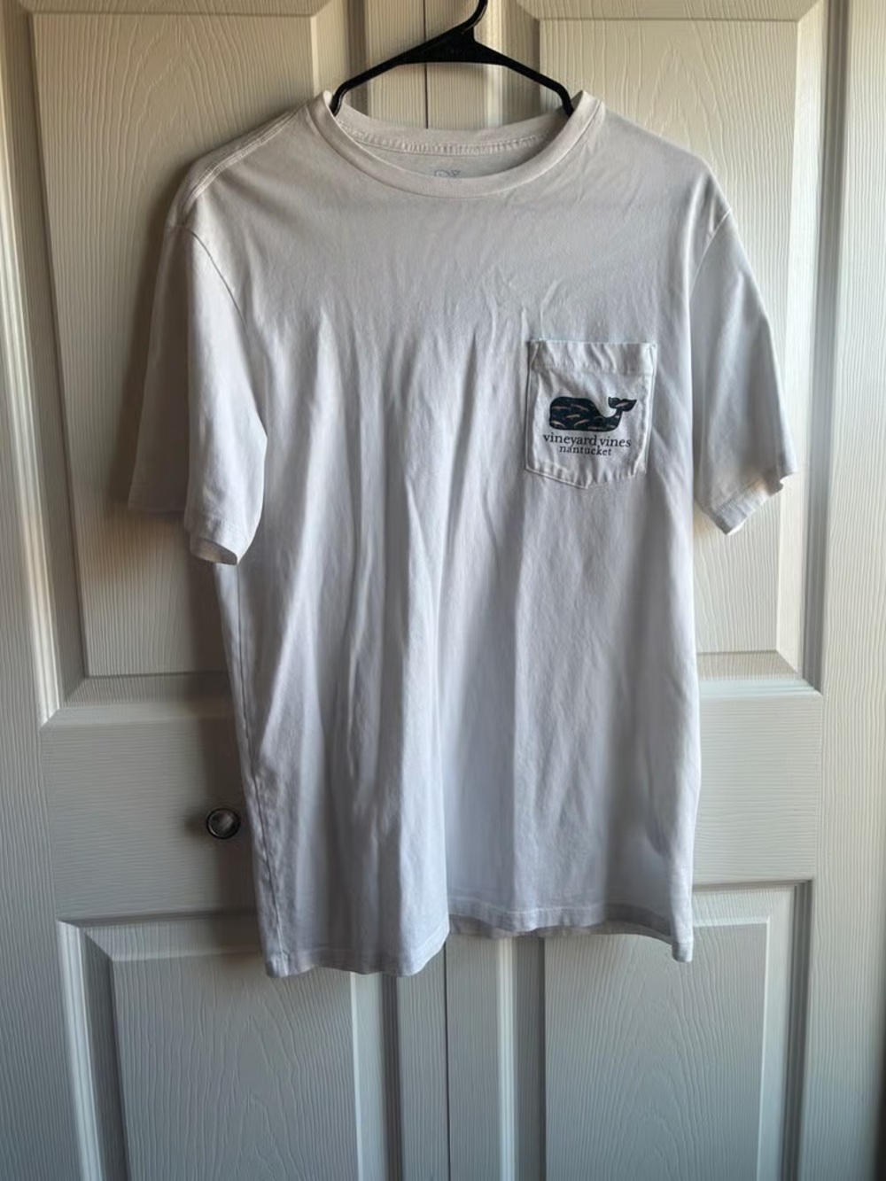 Vineyard Vines White Short Sleeve Pocket Tee with Navy Whale